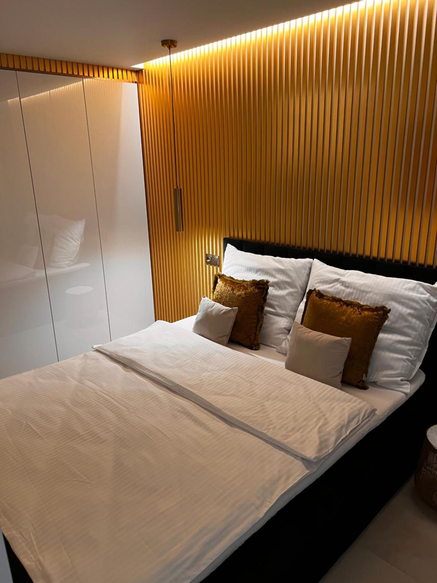 Goldowy Apartament Konin Konin  Ngoại thất bức ảnh