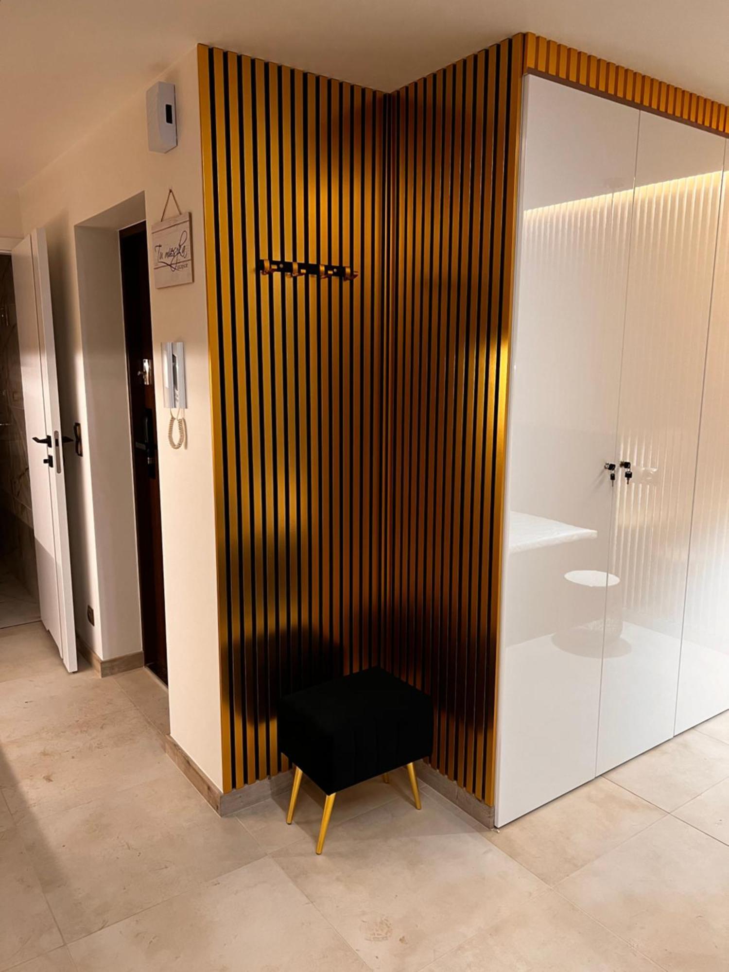 Goldowy Apartament Konin Konin  Ngoại thất bức ảnh